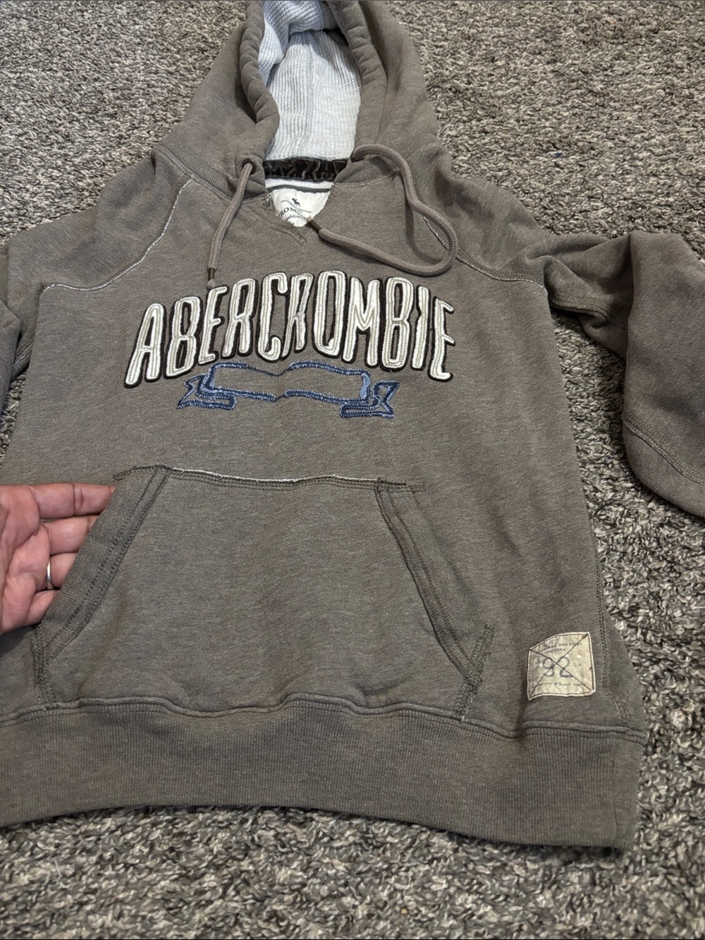 vintage gray-brown Abercrombie & Fitch pullover hoodie featuring a prominent emb - Picture 2 of 8